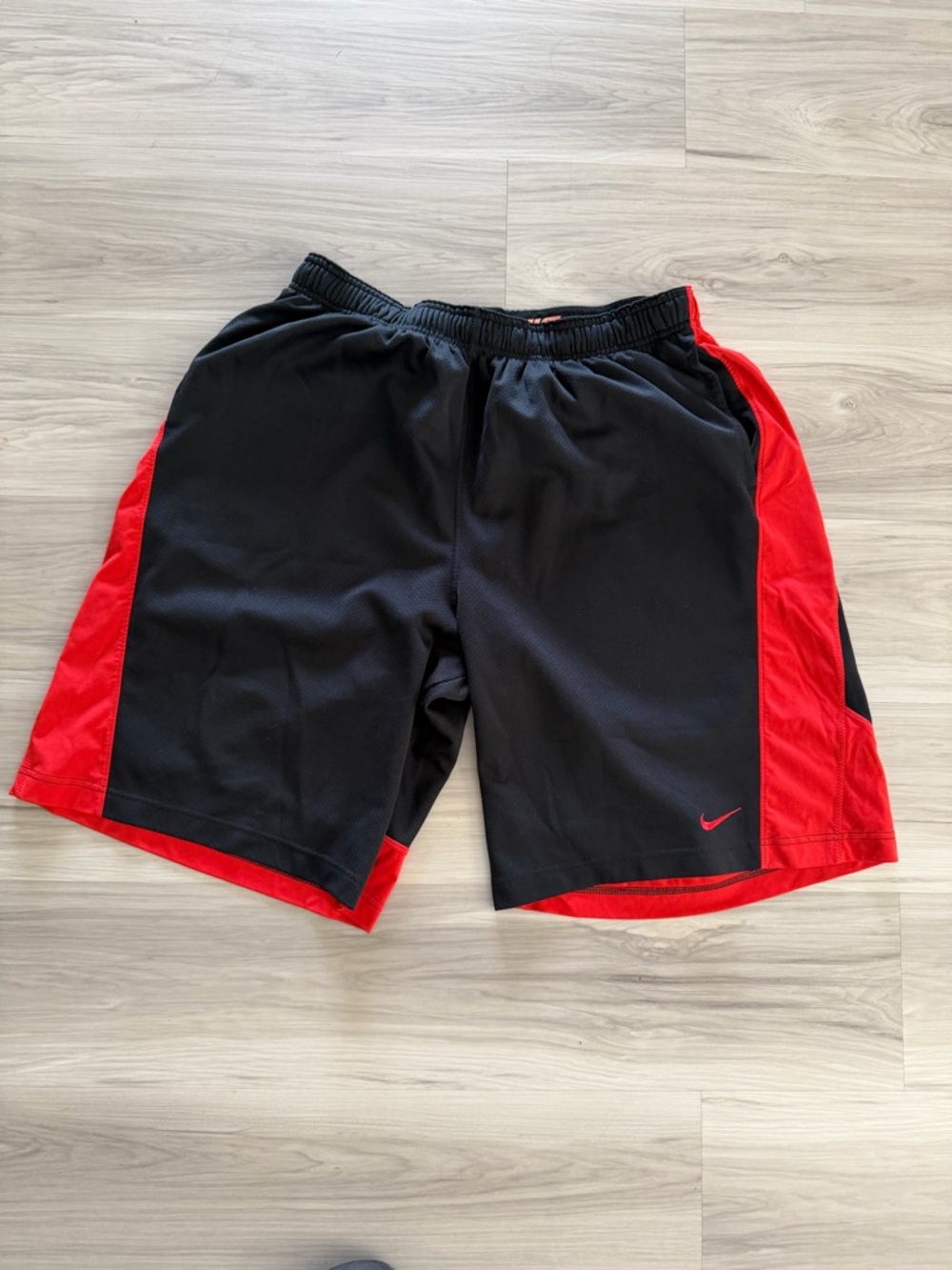 Nike Men’s Black and Red Athletic Shorts